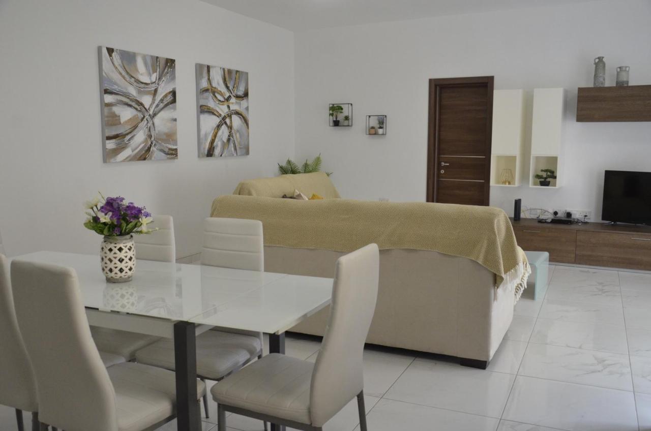 Lorenza Letting Apartment Marsaxlokk Eksteriør bilde