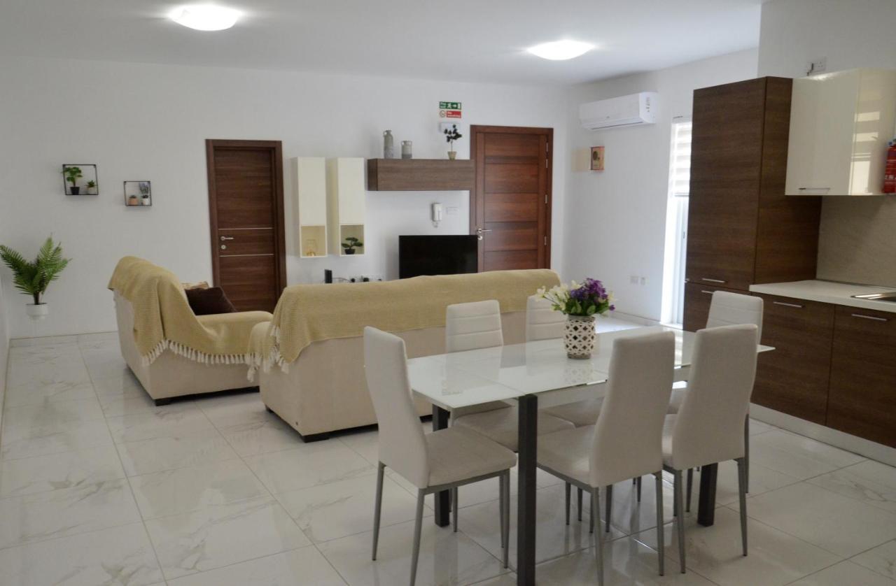 Lorenza Letting Apartment Marsaxlokk Eksteriør bilde